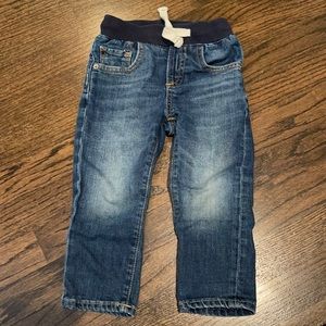 Gap 2T pull on jeans. EUC